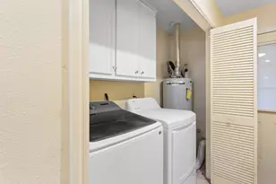 5000 Cedar Creek Dr, Dickinson, TX 77539 - Photo 17