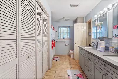 5000 Cedar Creek Drive, Dickinson, TX 77539 - Photo 13