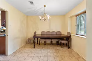 5000 Cedar Creek Dr, Dickinson, TX 77539 - Photo 7