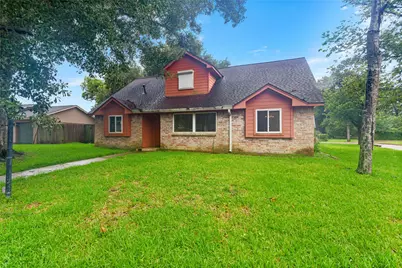 5000 Cedar Creek Drive, Dickinson, TX 77539 - Photo 1