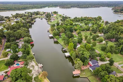 11 Lake View Drive, Huntsville, TX 77320 - Photo 47