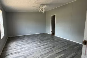 1722 Dolores St, Rosharon, TX 77583 - Photo 11