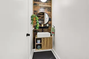 1107 W 21st St, Houston, TX 77008 - Photo 11