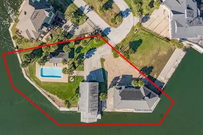 3910 & 3912 Bob Smith Road, Jamaica Beach, TX 77554 - Photo 1