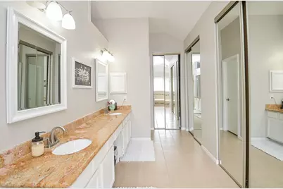 4614 Rainbow Run, Sugar Land, TX 77479 - Photo 13