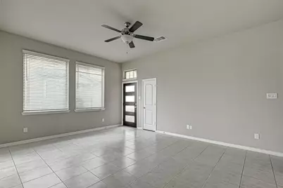 315 Biltmore Loop, Montgomery, TX 77316 - Photo 11