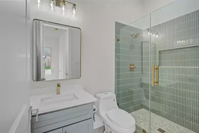 7507 Moreton Court, Spring, TX 77379 - Photo 9