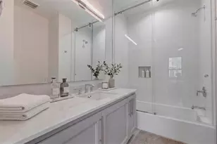 12820 Verdi Dr, Houston, TX 77024 - Photo 5