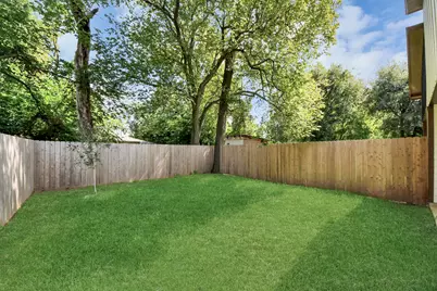 8109 Hamlet Street, Houston, TX 77078 - Photo 39