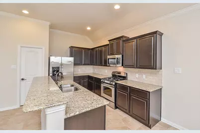 9411 Sparrow Creek Court, Katy, TX 77494 - Photo 13