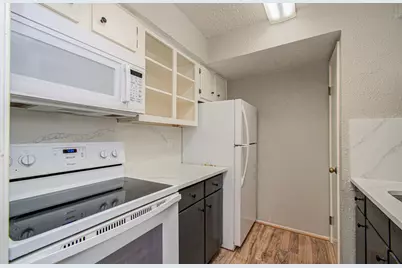 6410 Del Monte Drive #118, Houston, TX 77057 - Photo 11