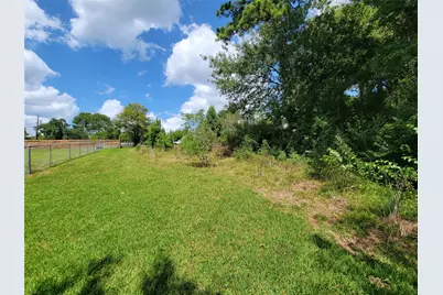 0 Tri Lakes Rd, Montgomery, TX 77316 - Photo 11