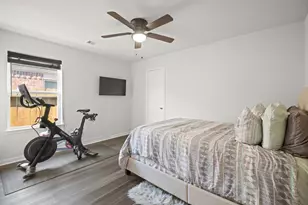 6214 El Topacio Dr, Houston, TX 77048 - Photo 23