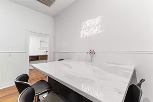 315 W 9th St, Houston, TX 77007 - Photo 17