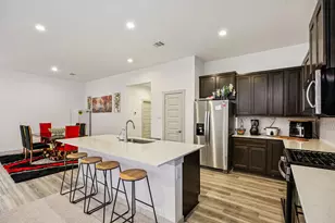 723 Westwood Dr, League City, TX 77573 - Photo 5