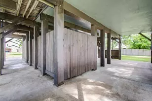 619 Shadylawn St, Shoreacres, TX 77571 - Photo 41