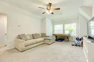 213 N Amherst Dr, West Columbia, TX 77486 - Photo 9