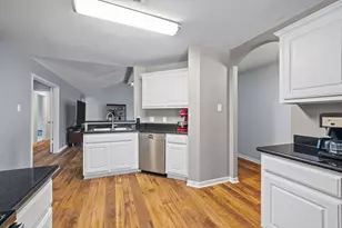 4075 Pedernales River Ln, Spring, TX 77386 - Photo 9