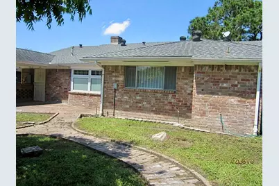 12615 Shannon Hills Drive, Houston, TX 77099 - Photo 37