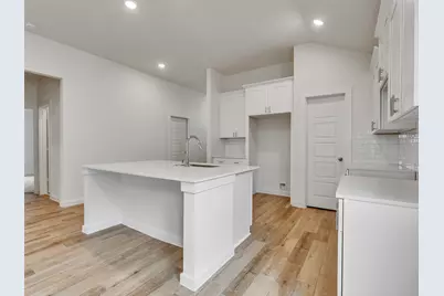 8323 Amber Summit Lane, Angleton, TX 77515 - Photo 7