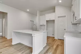 8323 Amber Summit Ln, Angleton, TX 77515 - Photo 7