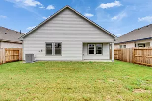 8323 Amber Summit Ln, Angleton, TX 77515 - Photo 23