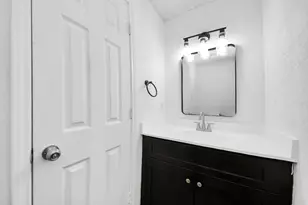 12500 Brookglade Cir, Houston, TX 77099 - Photo 7