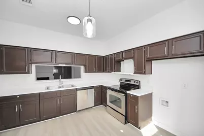 12500 Brookglade Circle #176, Houston, TX 77099 - Photo 5