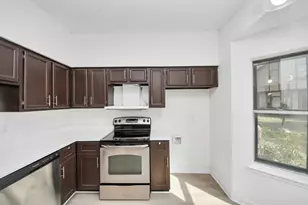 12500 Brookglade Cir, Houston, TX 77099 - Photo 3