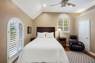 2821 Reynolds, Port Neches, TX 77651 - Photo 33