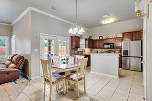 1600 Sweetgum St, Conroe, TX 77385 - Photo 9