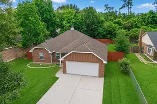1600 Sweetgum St, Conroe, TX 77385 - Photo 1