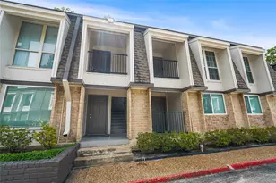 12633 Memorial Dr, Houston, TX 77024 - Photo 21