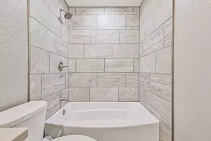 16502 Diana Ln, Houston, TX 77062 - Photo 25