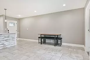 16502 Diana Ln, Houston, TX 77062 - Photo 11