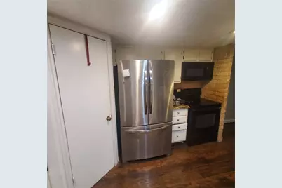 726 Country Place Drive #C, Houston, TX 77079 - Photo 13