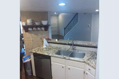 726 Country Place Drive #C, Houston, TX 77079 - Photo 15