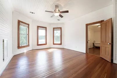315 Walnut Street, New Ulm, TX 78950 - Photo 17