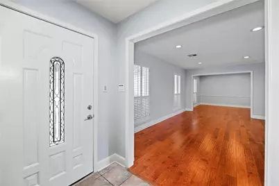 3415 Freshmeadows Drive, Houston, TX 77063 - Photo 3