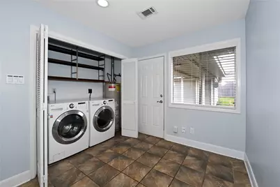 3415 Freshmeadows Drive, Houston, TX 77063 - Photo 15