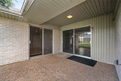 3415 Freshmeadows Drive, Houston, TX 77063 - Photo 27