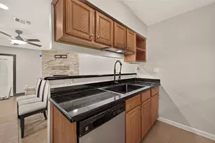 7402 Londres Dr, Houston, TX 77083 - Photo 11