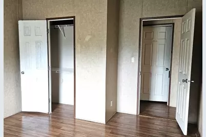 417 Lakeview 4 Drive, Clemville, TX 77414 - Photo 11