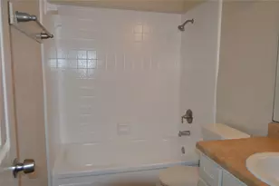 8100 Creekbend Dr, Houston, TX 77071 - Photo 17