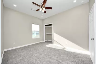 8215 La Porte Road, Houston, TX 77012 - Photo 15