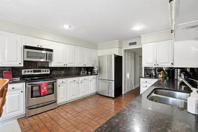 480 Charleston Park, Conroe, TX 77302 - Photo 17