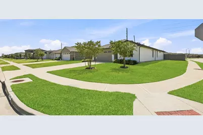 14602 Sweet Water Drive, Baytown, TX 77523 - Photo 3