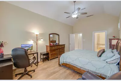 11810 Dockside Shores Drive, Cypress, TX 77433 - Photo 17