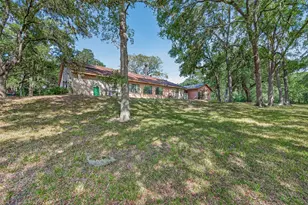 1135 Buescher Rd, Columbus, TX 78934 - Photo 41