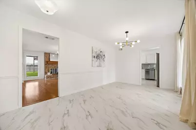 110 Shadow Wood Drive, Sugar Land, TX 77498 - Photo 5